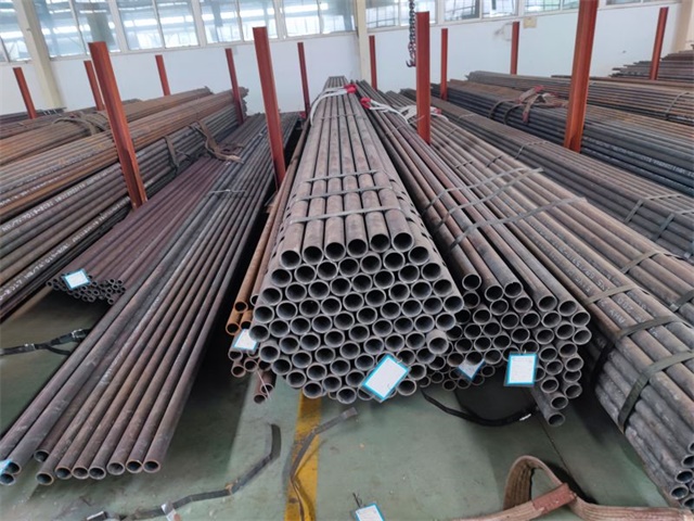 马尾20G合金无缝钢管